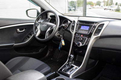 Hyundai i30 Универсал 1.6 AT (130 л. с.) Classic