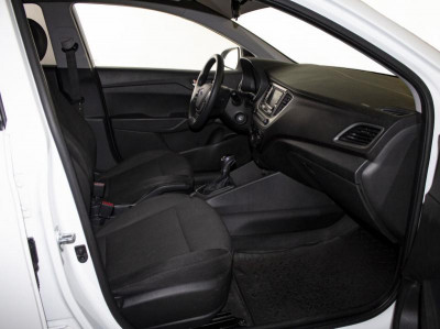 Hyundai Solaris 1.4 AT (100 л.с.)