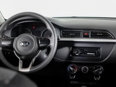Kia Rio 1.4 MT (100 л. с.)