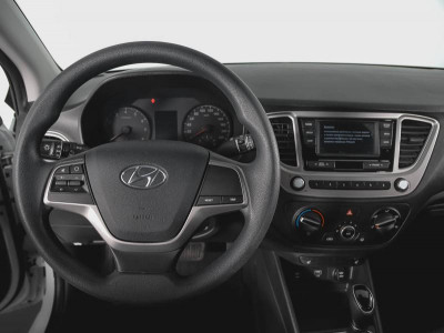 Hyundai Solaris 1.6 AT (123 л.с.)