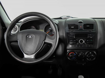LADA Kalina универсал 1.6 MT 8кл (87 л. с.)