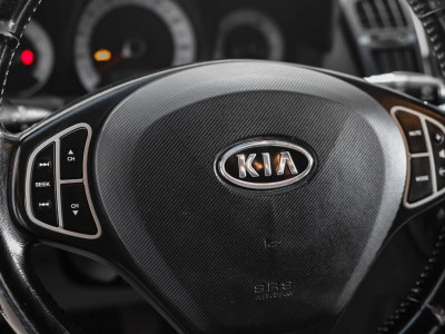 Kia Ceed 1.4 MT (109 л. с.)