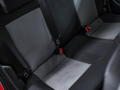 Volkswagen Polo 1.2 MT (70 л. с.)