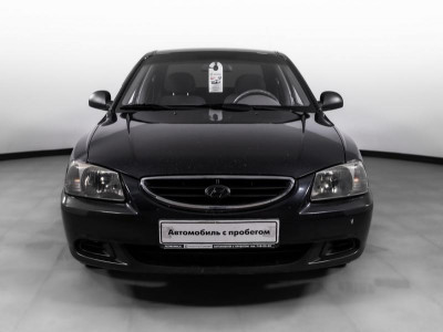 Hyundai Accent 1.5 MT (102 л. с.)