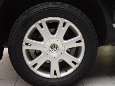 Volkswagen Touareg 2.5 TDI Tiptronic (174 л. с.)