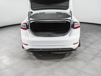 Ford Mondeo 2.0d AT (140 л.с.)