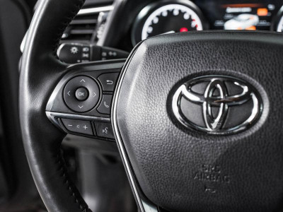 Toyota Camry 2.5 AT (181 л. с.)