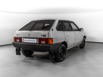 LADA 2109 21093i MT (72 л.с.)
