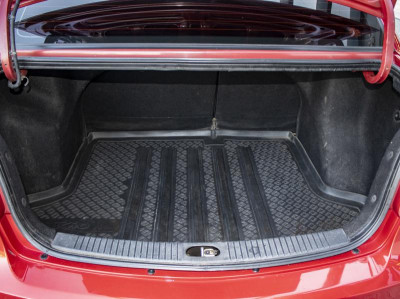 Kia Rio 1.4 MT (97 л. с.)