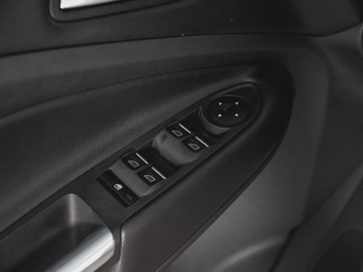 Ford Kuga 2.5 AT (150 л.с.)