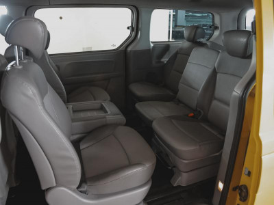 Hyundai H1 2.5 CRDi AT (145 л.с.)