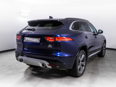 Jaguar F-Pace 3.0 D AT AWD (300 л.с.)