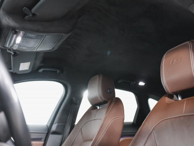 Jaguar F-Pace 3.0 D AT AWD (300 л.с.)
