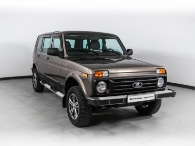 LADA 4x4 Urban 5 дв. 1.7 MT 8 кл. (83 л. с.)