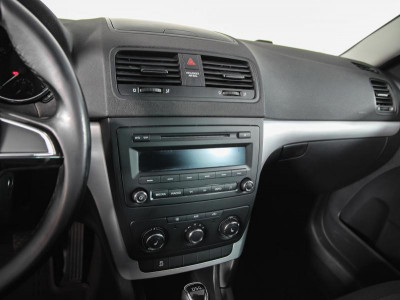 ŠKODA YETI 1.4 TSI DSG (122 л. с.)
