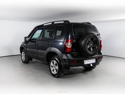 Chevrolet niva Niva 1.7 MT (79,6 л. с.)