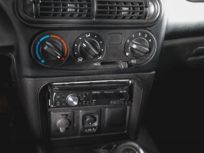 Chevrolet niva Niva 1.7 MT (79,6 л. с.)