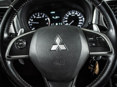 Mitsubishi Outlander 2.4 CVT 4WD (167 л. с.)