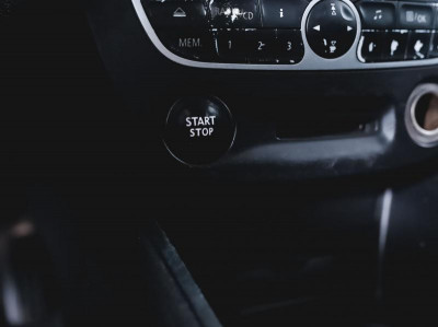 Renault Megane 1.6 AT (106 л. с.)