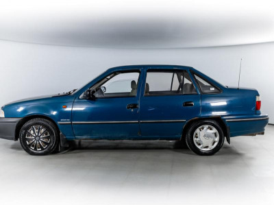 Daewoo Nexia 1.5 MT (85 л. с.)