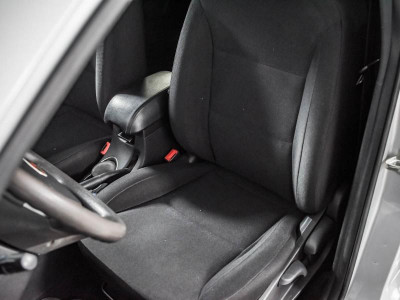 Geely Emgrand EC7 1.8 MT (126 л. с.)