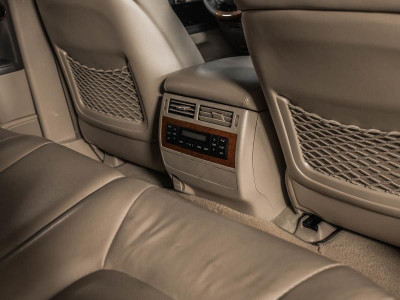 Toyota Land Cruiser 4.6 AT 4WD (7 мест) (309 л. с.)