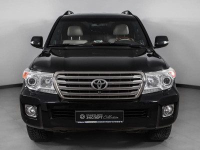 Toyota Land Cruiser 4.6 AT 4WD (7 мест) (309 л. с.)