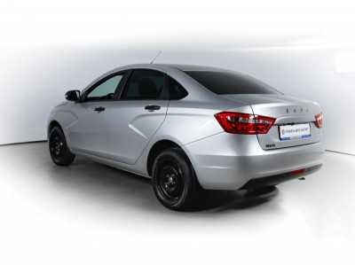 LADA Vesta 1.6 MT (106 л. с.)