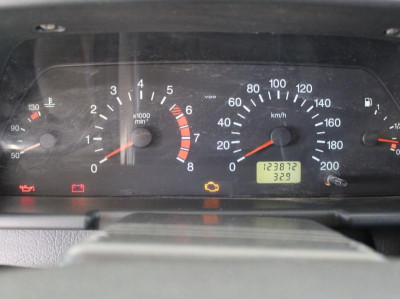 LADA 2110 1.6 MT 21104 (89 л. с.)