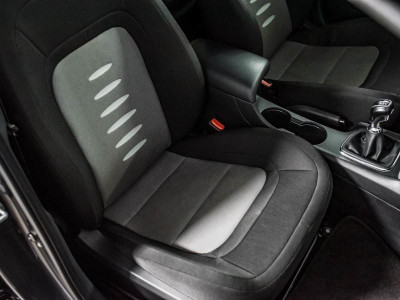Kia Ceed 1.6 MT (129 л. с.)