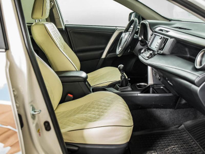 Toyota RAV4 2.0 MT (151 л.с.) 4WD