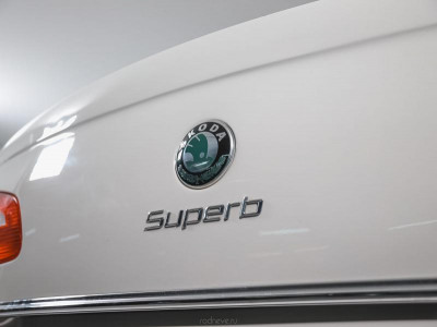 ŠKODA Superb 1.8 TSI DSG (152 л. с.)