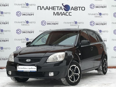 Kia Rio 1.4 MT (97 л. с.)