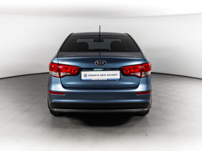 Kia Rio 1.4 AT (107 л. с.)