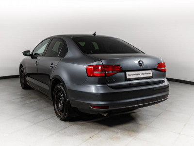 Volkswagen Jetta 1.6 MPI MT (105 л. с.)