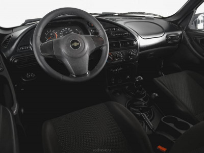 Chevrolet niva Niva 1.7 MT (79,6 л. с.)