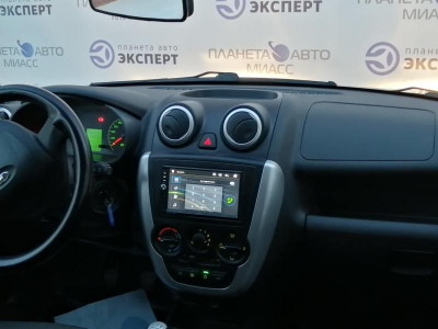 LADA Granta лифтбек 1.6 8кл MT (87 л. с.)