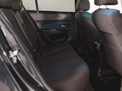 Chevrolet Cruze 1.8 AT (141 л. с.)