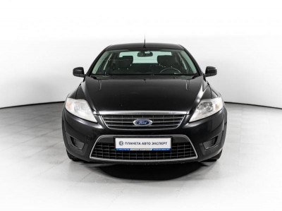 Ford Mondeo 1.6 MT (125 л. с.)