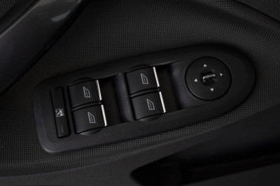 Ford Kuga 2.0d AT (164 л.с.) 4WD