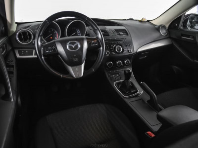 Mazda 3 1.6 MT (105 л. с.)