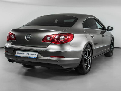 Volkswagen Passat CC 1.8 AT (152 л.с.)