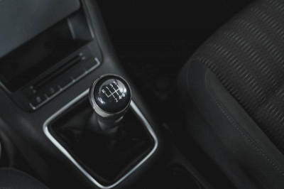 Volkswagen Tiguan 1.4 TSI BlueMotion MT (122 л. с.)