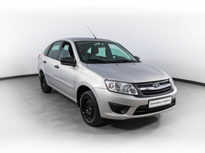 LADA Новая Granta хетчбэк 1.6 MT 8кл (87 л. с.)