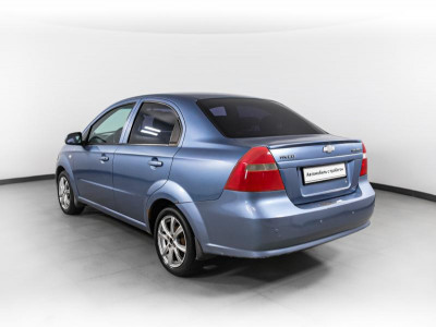 Chevrolet Aveo 1.4 AT (94 л.с.)