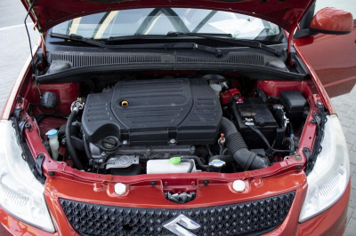 Suzuki SX4 1.6 AT (112 л. с.)