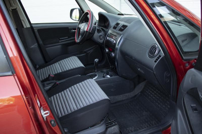 Suzuki SX4 1.6 AT (112 л. с.)