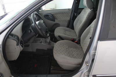 LADA Kalina 1.4 MT 16 кл (Евро-3) (89 л. с.)