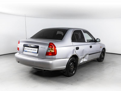 Hyundai Accent 1.5 AT (102 л.с.)