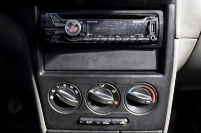 Kia Spectra 1.6 MT (101 л. с.)